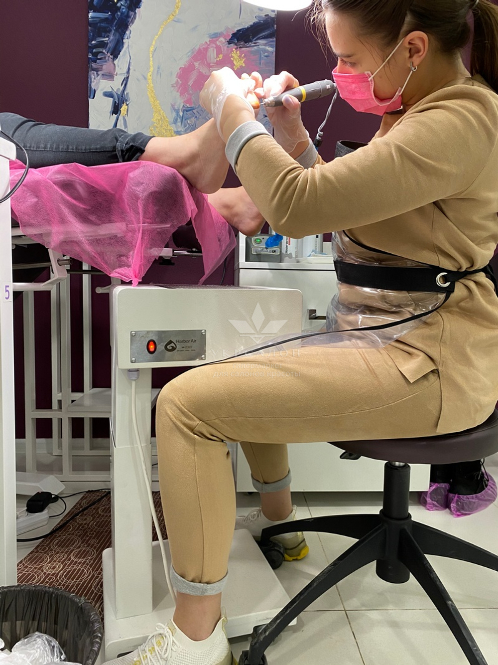 Вытяжка для педикюра Harbor Air Podo