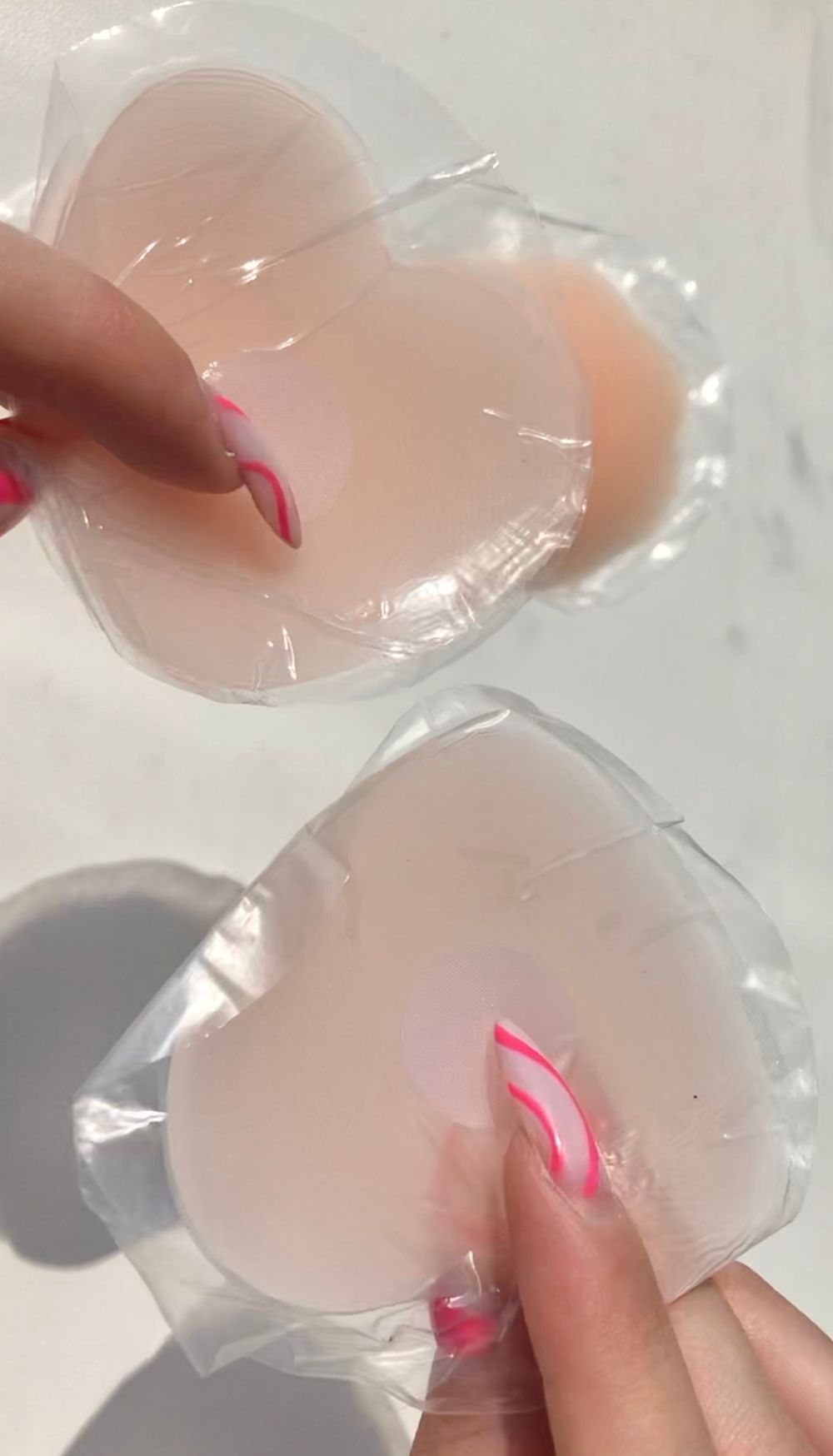 Наклейки силіконові багаторазові для грудей  "серце"