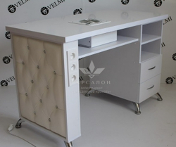 Маникюрный стол Queen 9