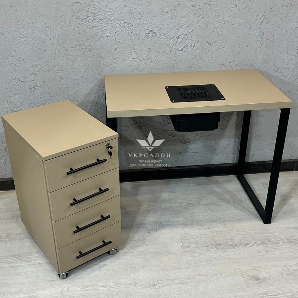 Манікюрний стіл Zefir