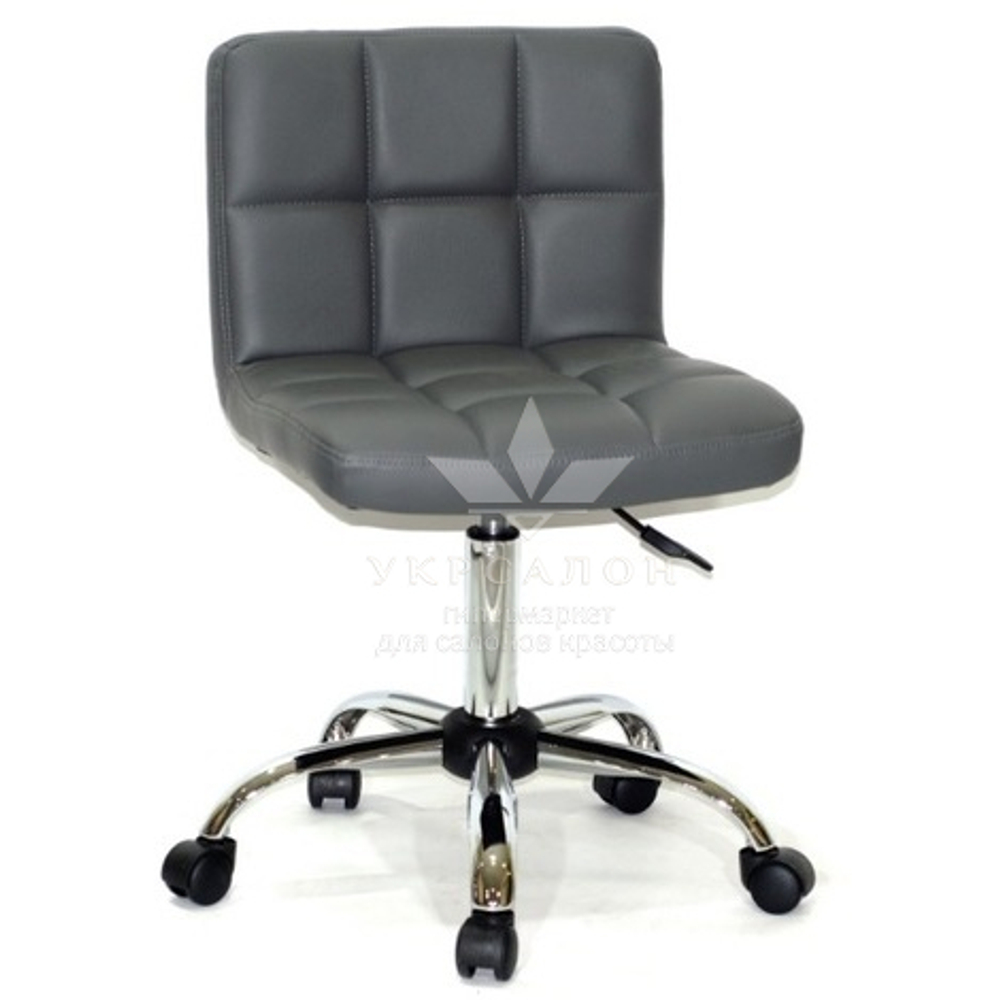 Стільчик майстра Lion