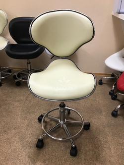 Стульчик мастера со спинкой 0851