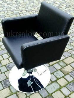 Парикмахерское кресло Amadeo