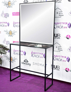 Рабочее место с подсветкой 004-1