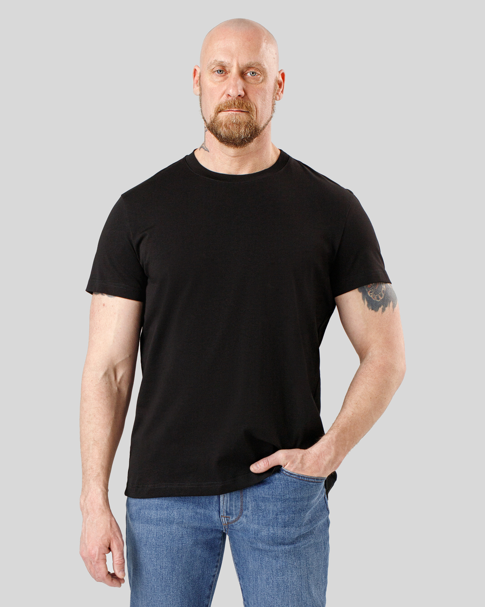 Футболка чоловіча чорна (арт. 7462300601)