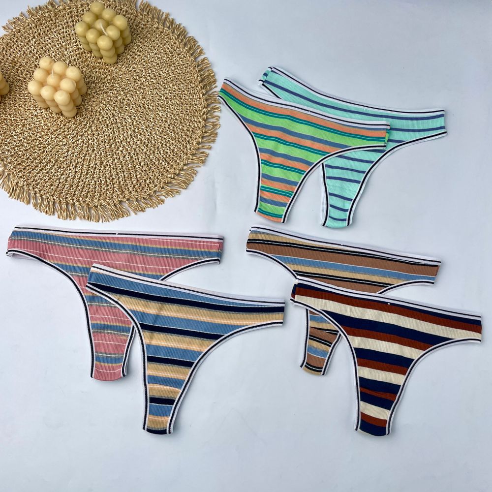 Стрінги в смужку