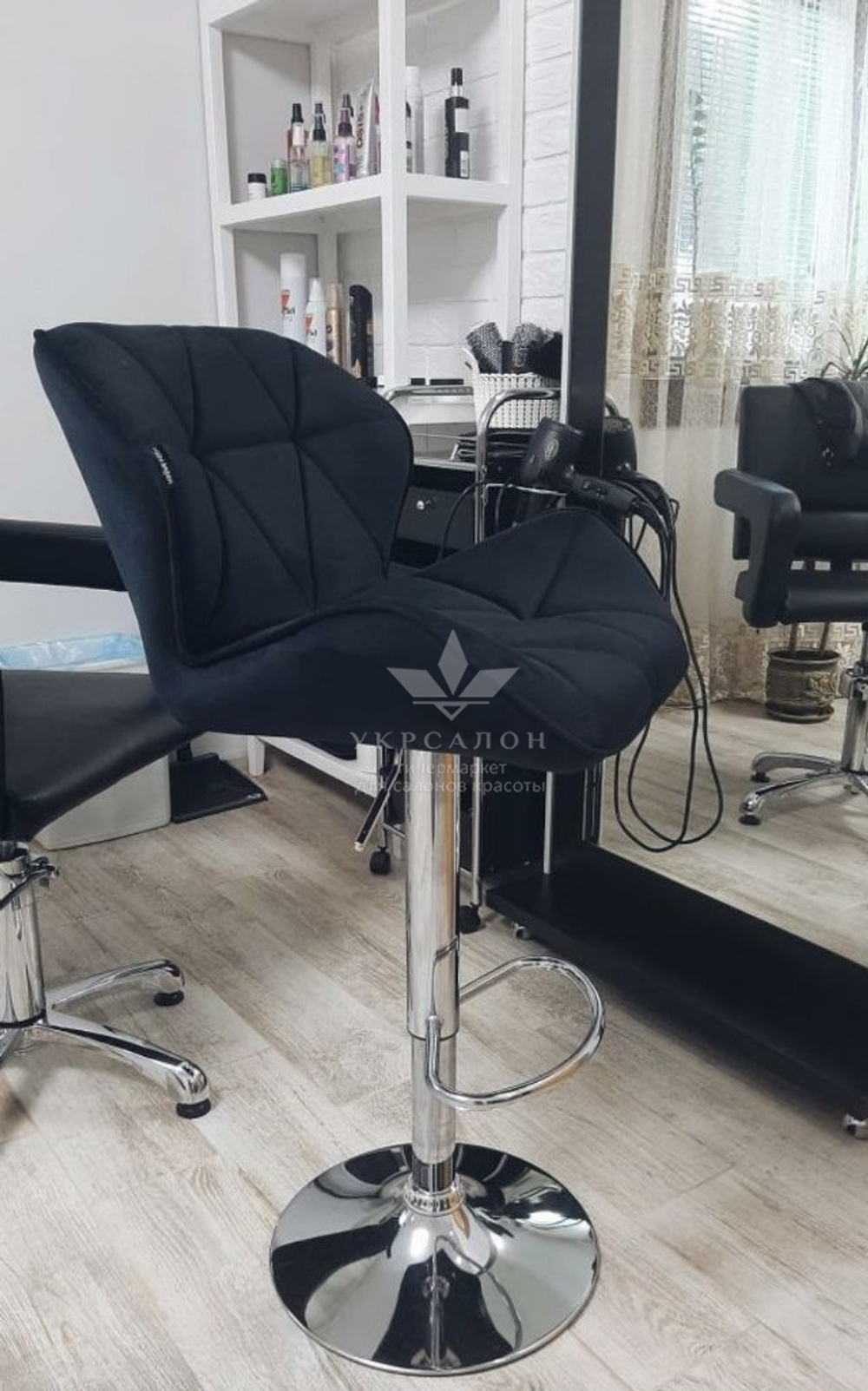 Стільчик для візажу Paris Velor