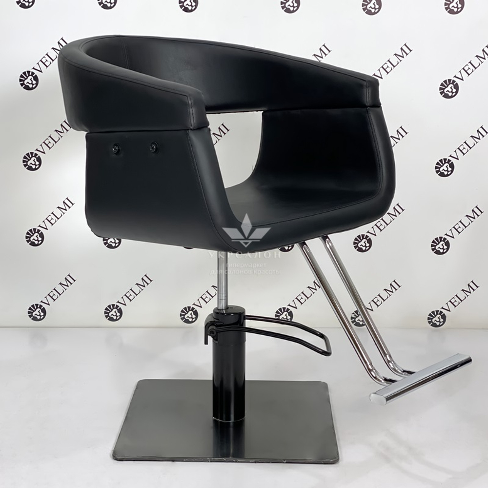 Парикмахерское кресло Charly Loft