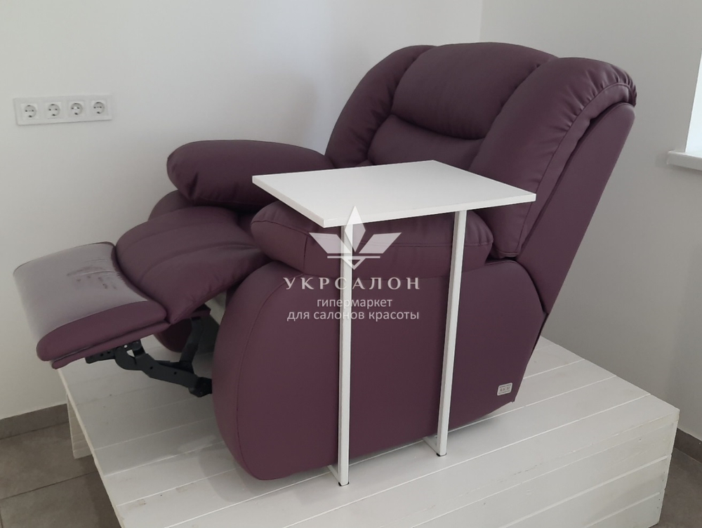 Столик Ontario