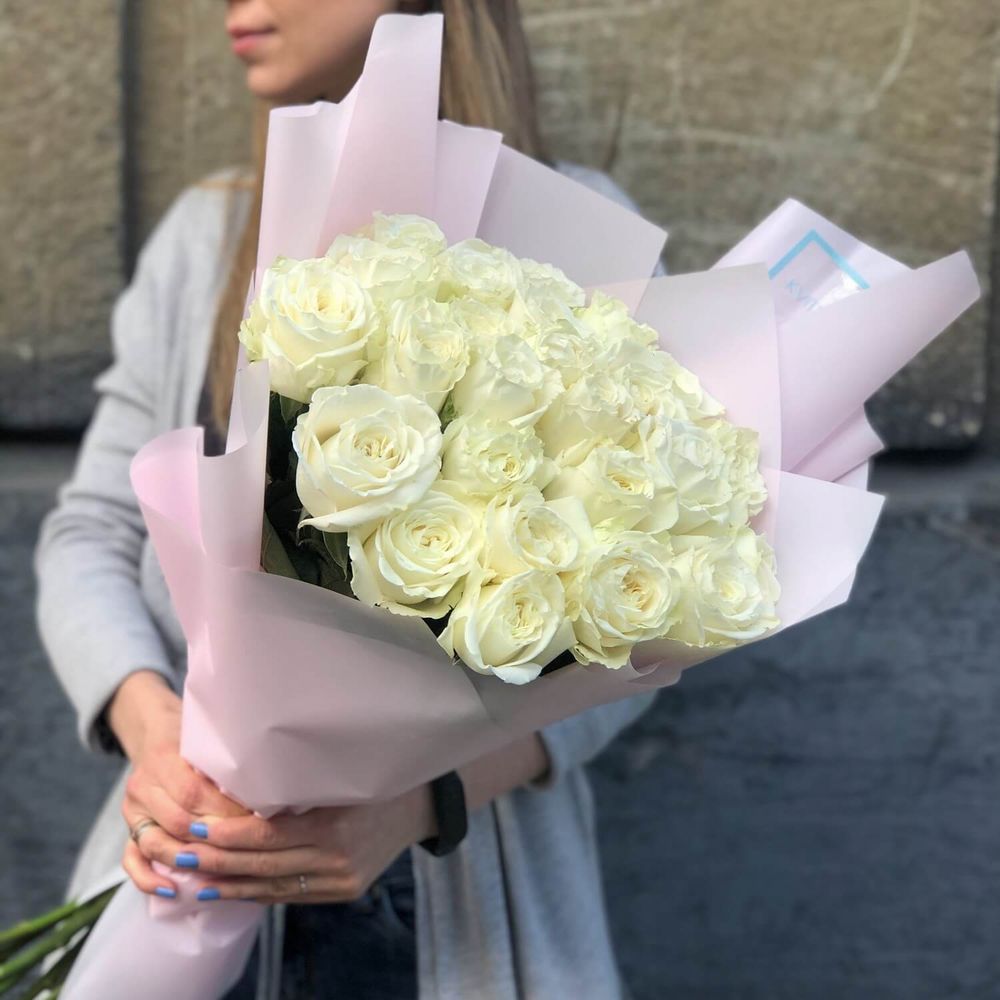25 білих троянд Плая Б'янка