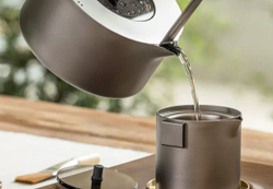 Заварочный чайник походный серый