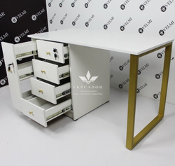 Манікюрний стіл Pandora