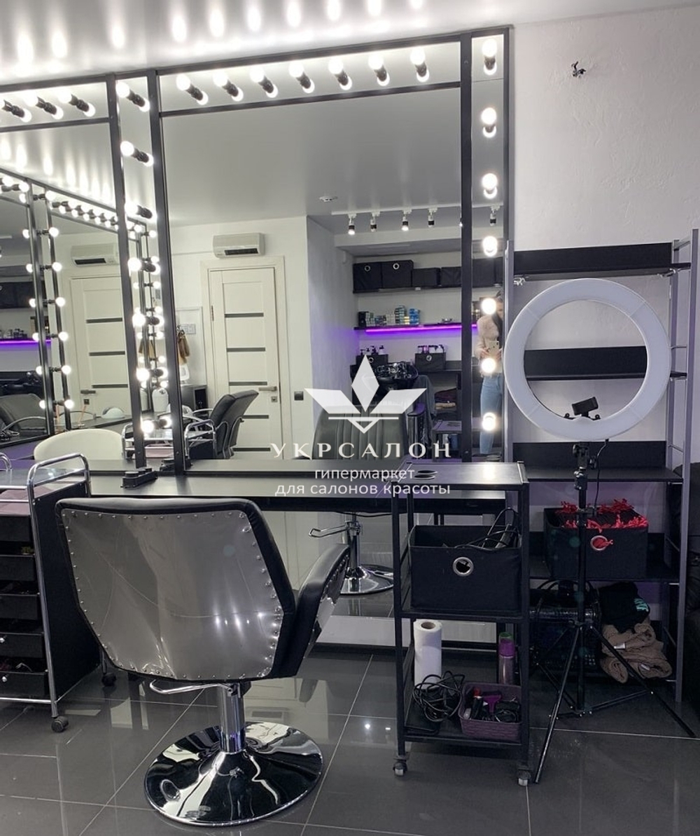 Парикмахерское кресло Infinity