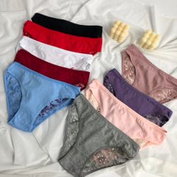 Сліпи гладенькі спереду. з мереживом ззаду