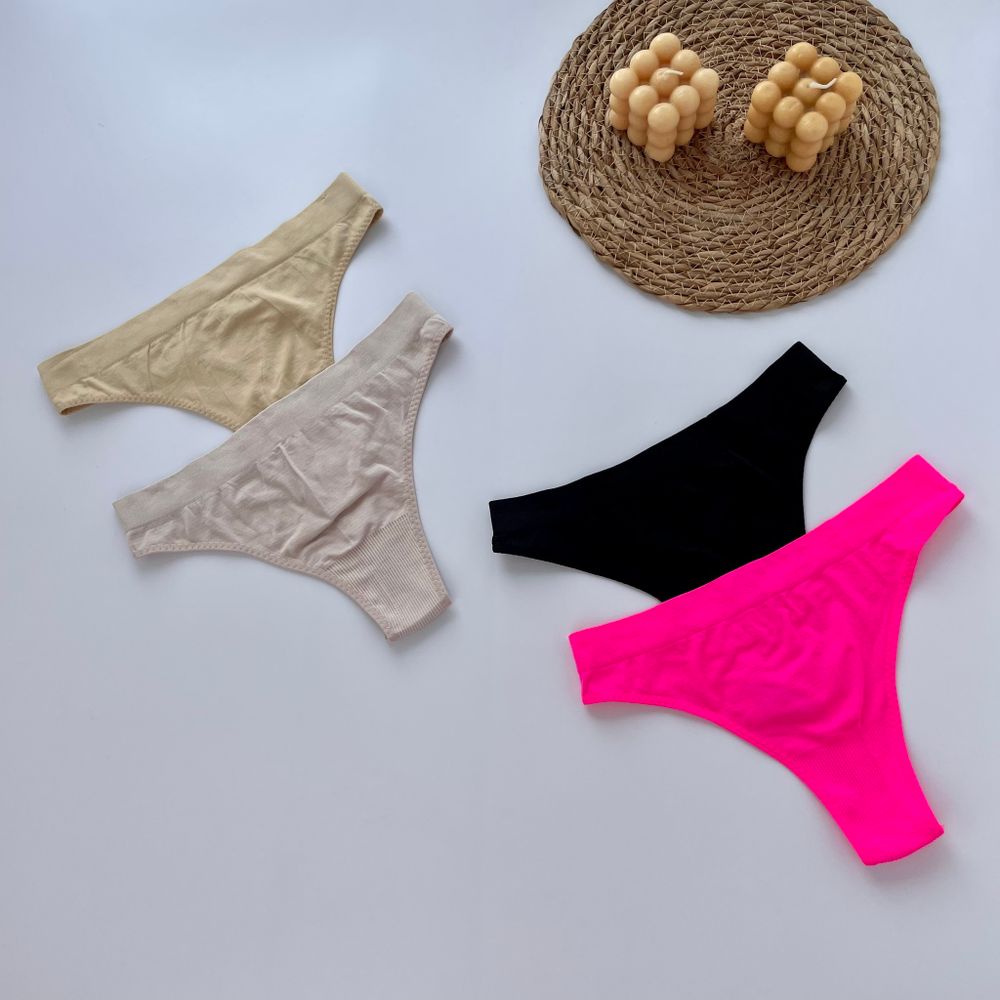 Базові високі стрінги