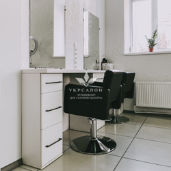 Крісло перукарське Beatrice