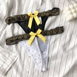 Стринги гипюровые