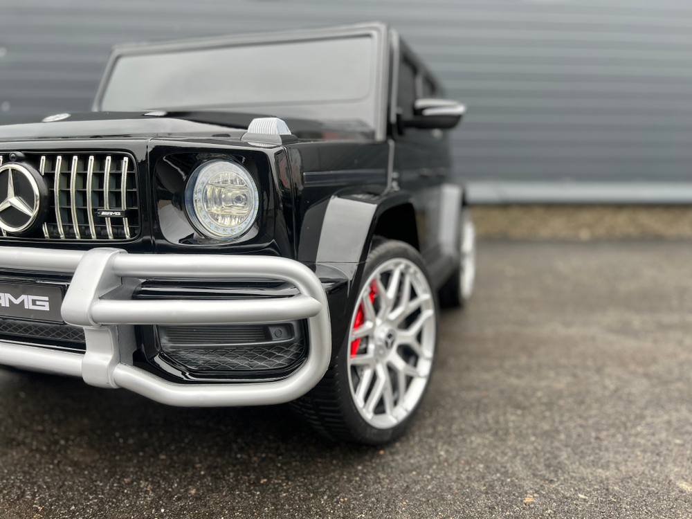 Детский двухместный электромобиль джип Mercedes-Benz 4*4 AMG 4WD "WeKids Cars"