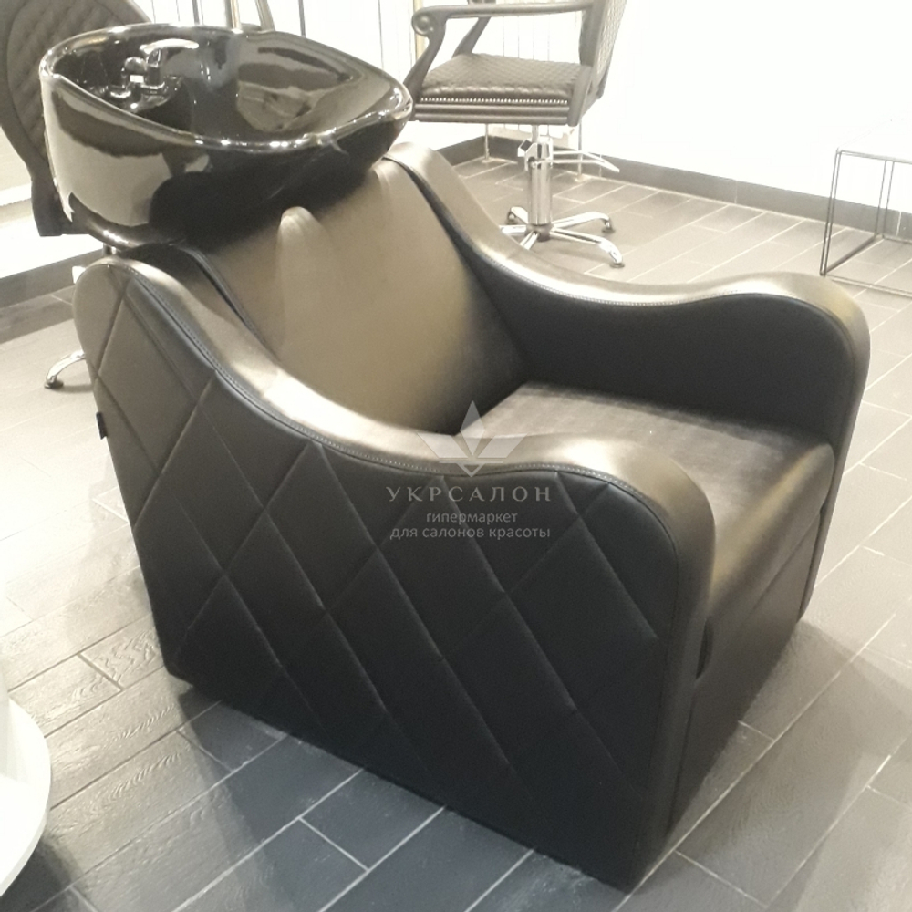 Комплект перукарських меблів Ambassador