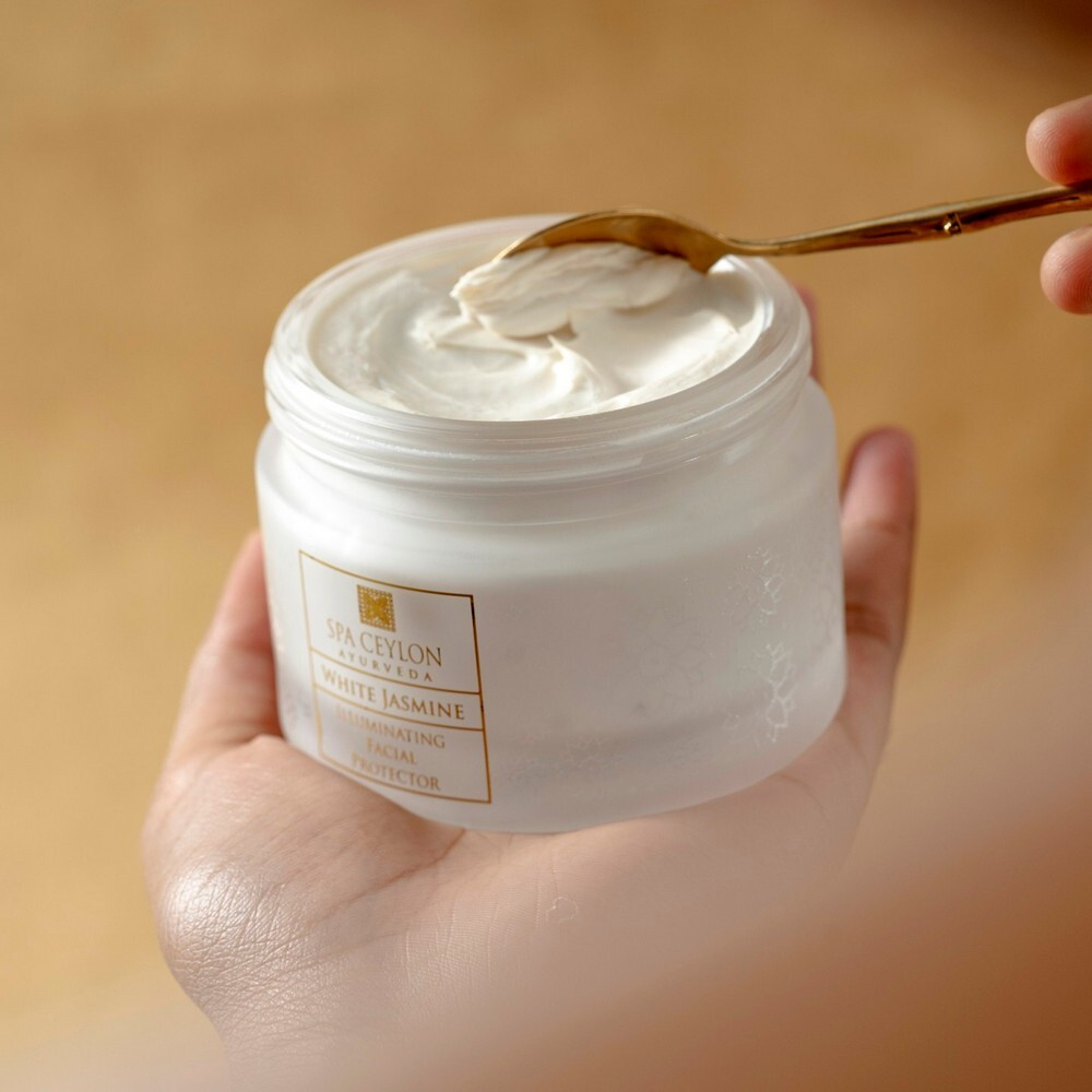 Маска для сухой кожи лица Белый жасмин