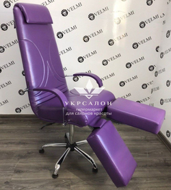 Крісло педикюрне Aramis Lux