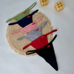 Зручні стрінги на тонкій резинці