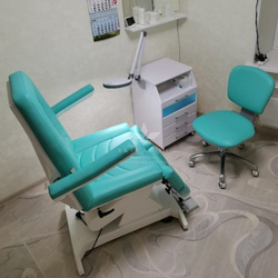Педикюрно-косметологічне крісло fut-profi-3