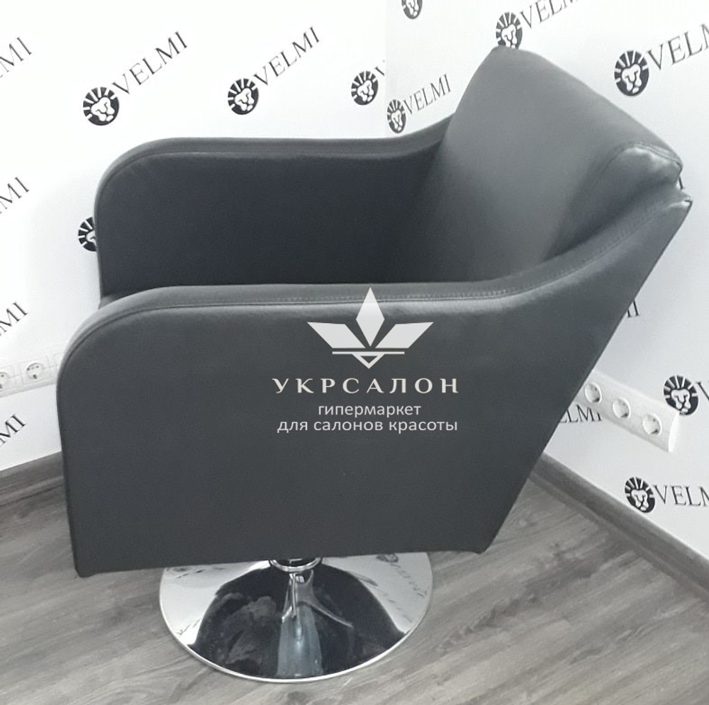 Парикмахерское кресло NICKI