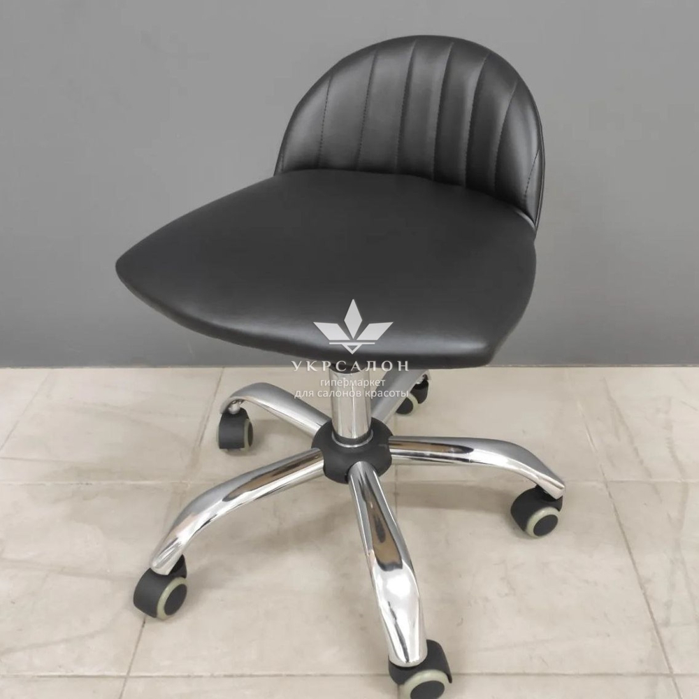 Стульчик для педикюра Rior