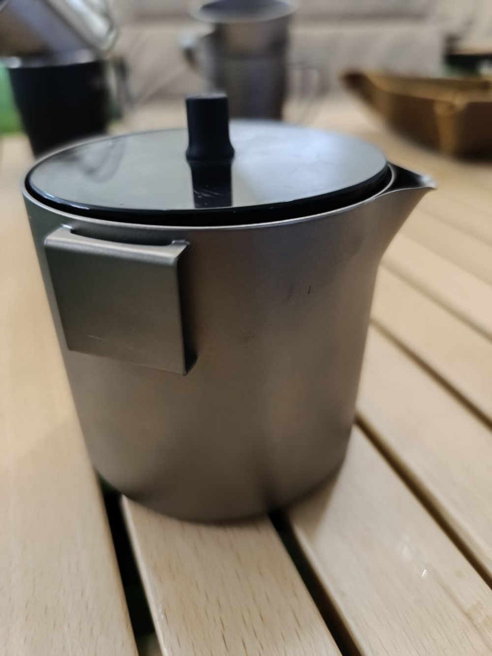 Заварочный чайник походный серый