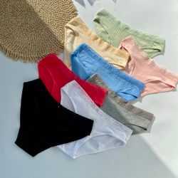 Сліпи з мереживним поясом