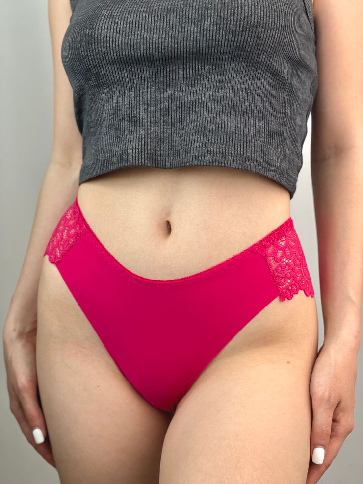 Орыс порно актрисасы Олеся