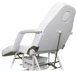 Косметологічна кушетка 262