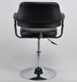 Стульчик мастера Jef на диске