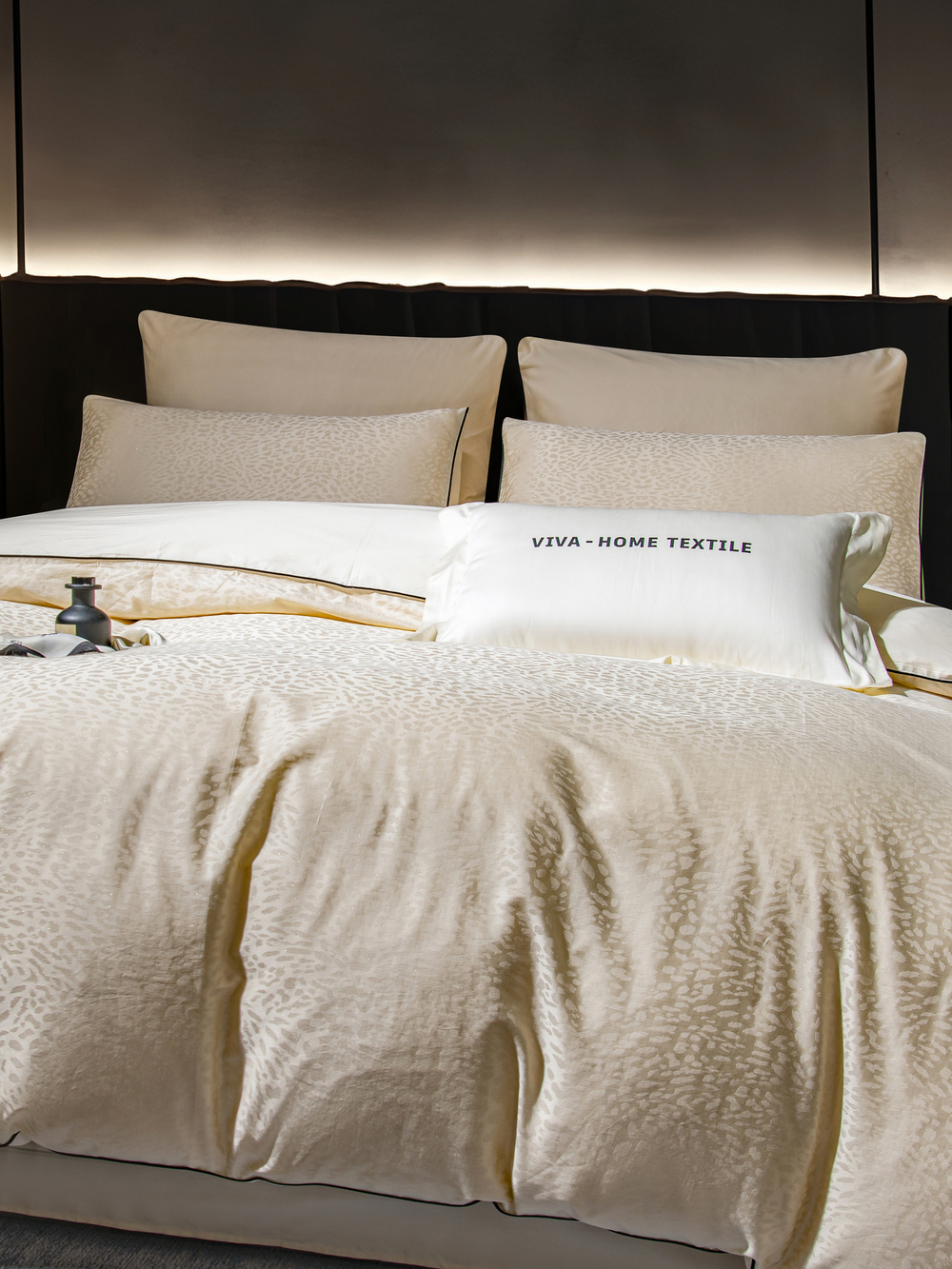 Комплект постельного белья Сатин-Жаккард Тессоро MT006