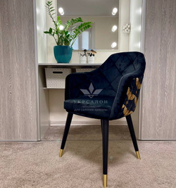 Стульчик мастера  Leganza velor на ножках