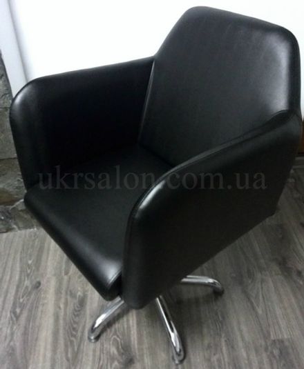 Парикмахерское кресло HARRIET