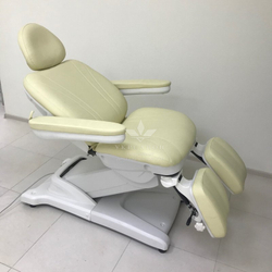 Педикюрно-косметологическое кресло 3872-3М