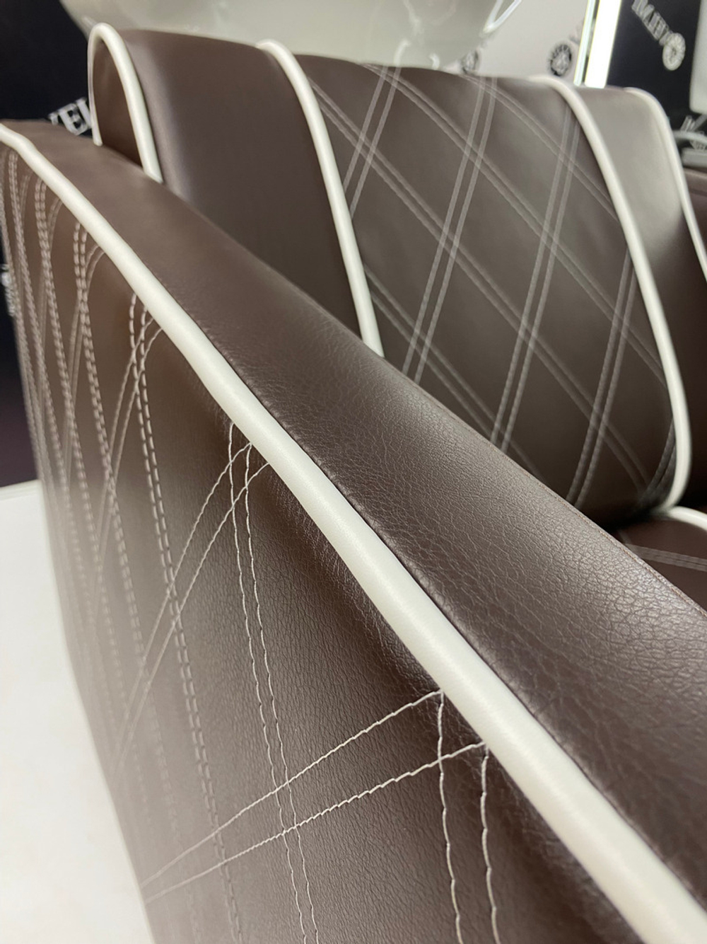 Перукарська мийка Valencia