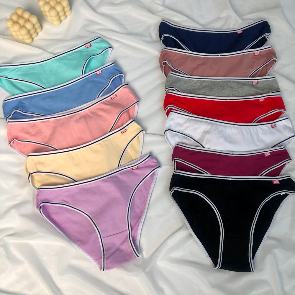 Сліпи з чорно-білою окантовкою