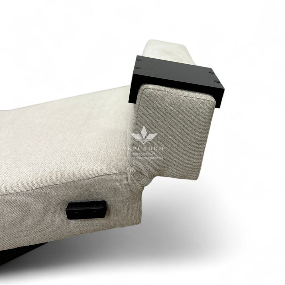 Анатомическая кушетка Mark 444-13 для лашмейкеров и бровистов