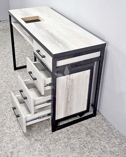 Манікюрний стіл 301