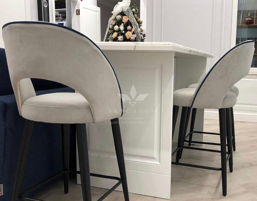 Стул для визажа Torino