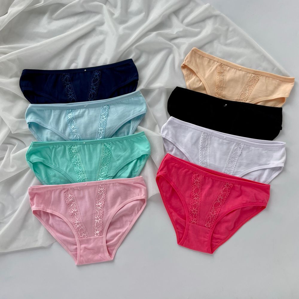 Сліпи з мереживними полосками