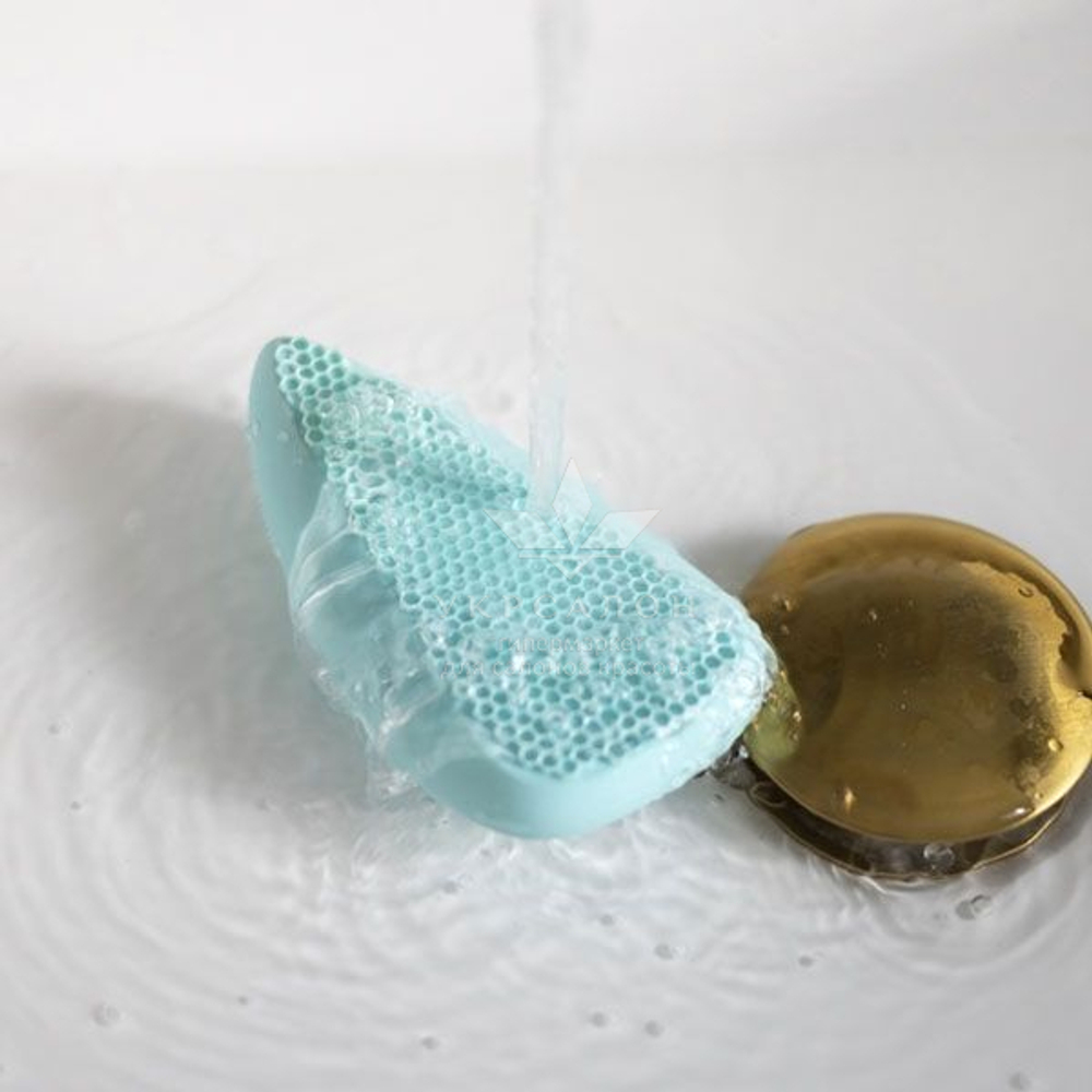 Щітка для особи з сотами blossom honeycomb body