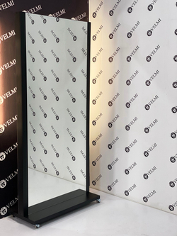 Робоче місце перукаря Dina з підсвічуванням