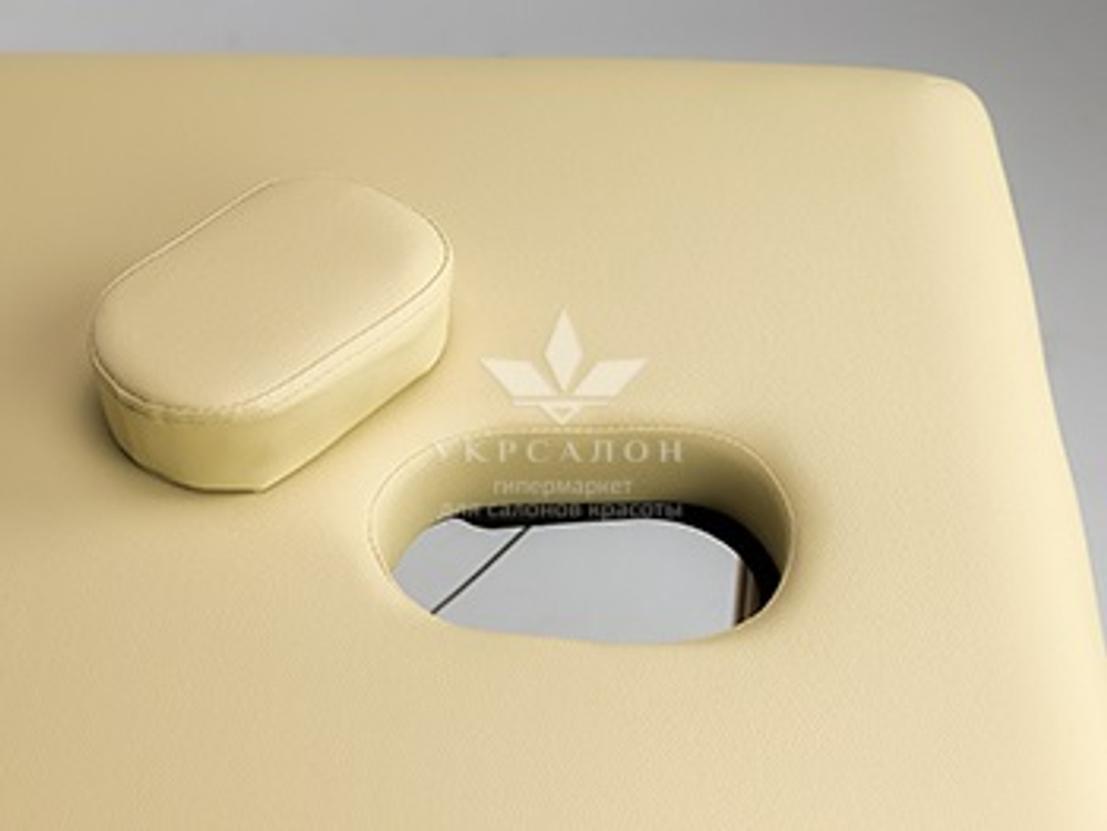 Складаний масажний стіл BNC