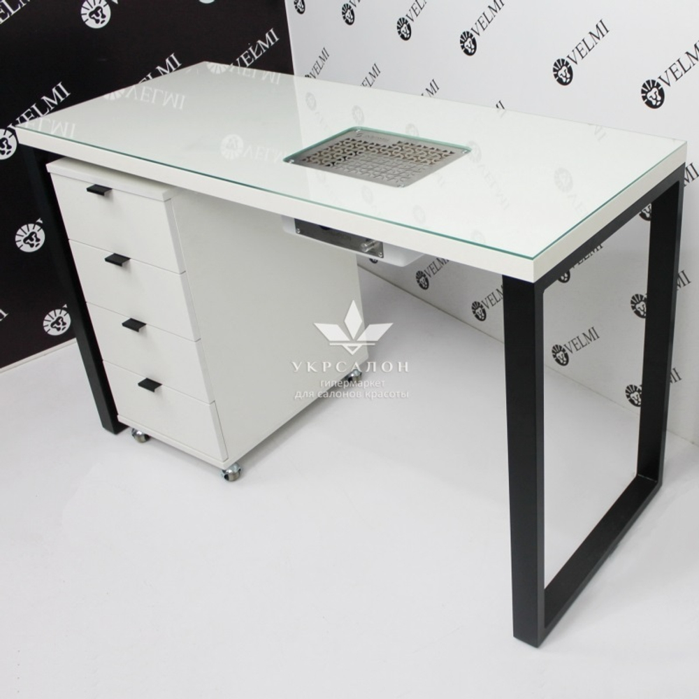 Манікюрний стіл Alaska