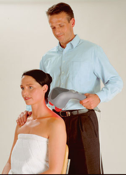 Массажер постукивающий с инфракрасным излучением 88272