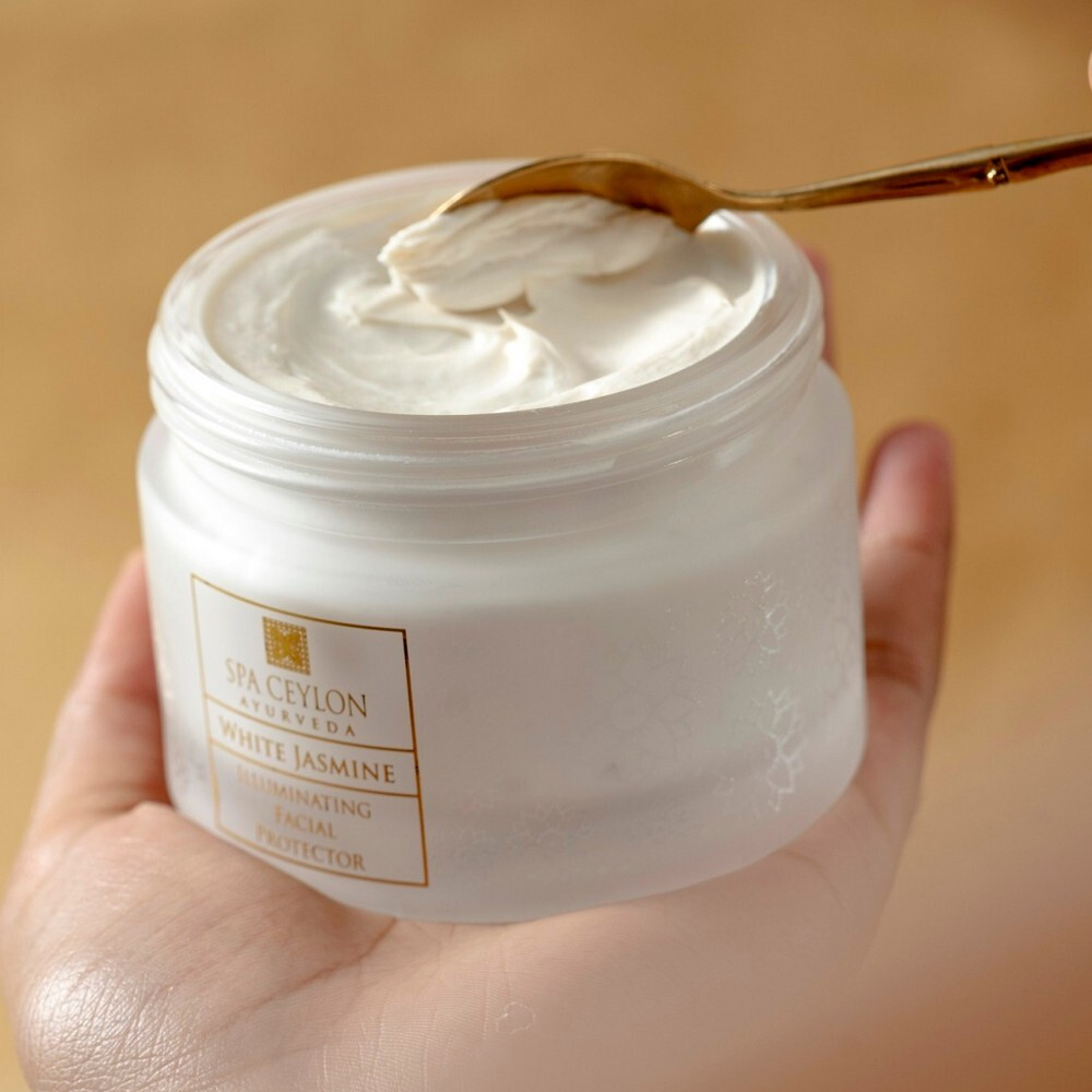 Крем-протектор із ефектом сяйва для сухої шкіри Білий жасмин 100 г, SPA Ceylon